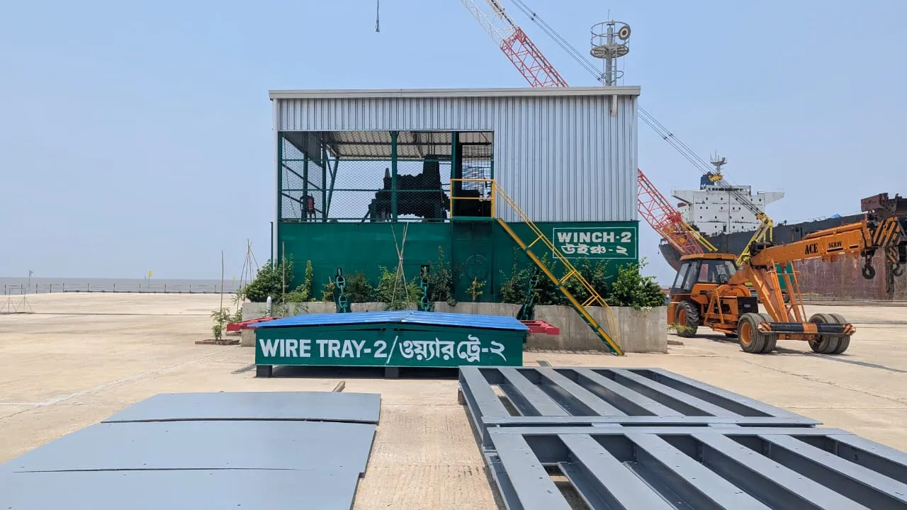 KR Steel yard